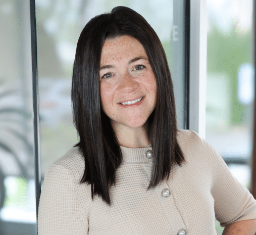headshot of altitude employee kathryn minzola
